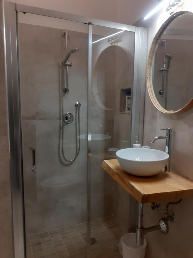 Arco Del Sacramento Casa Vacanze Беневенто Номер фото