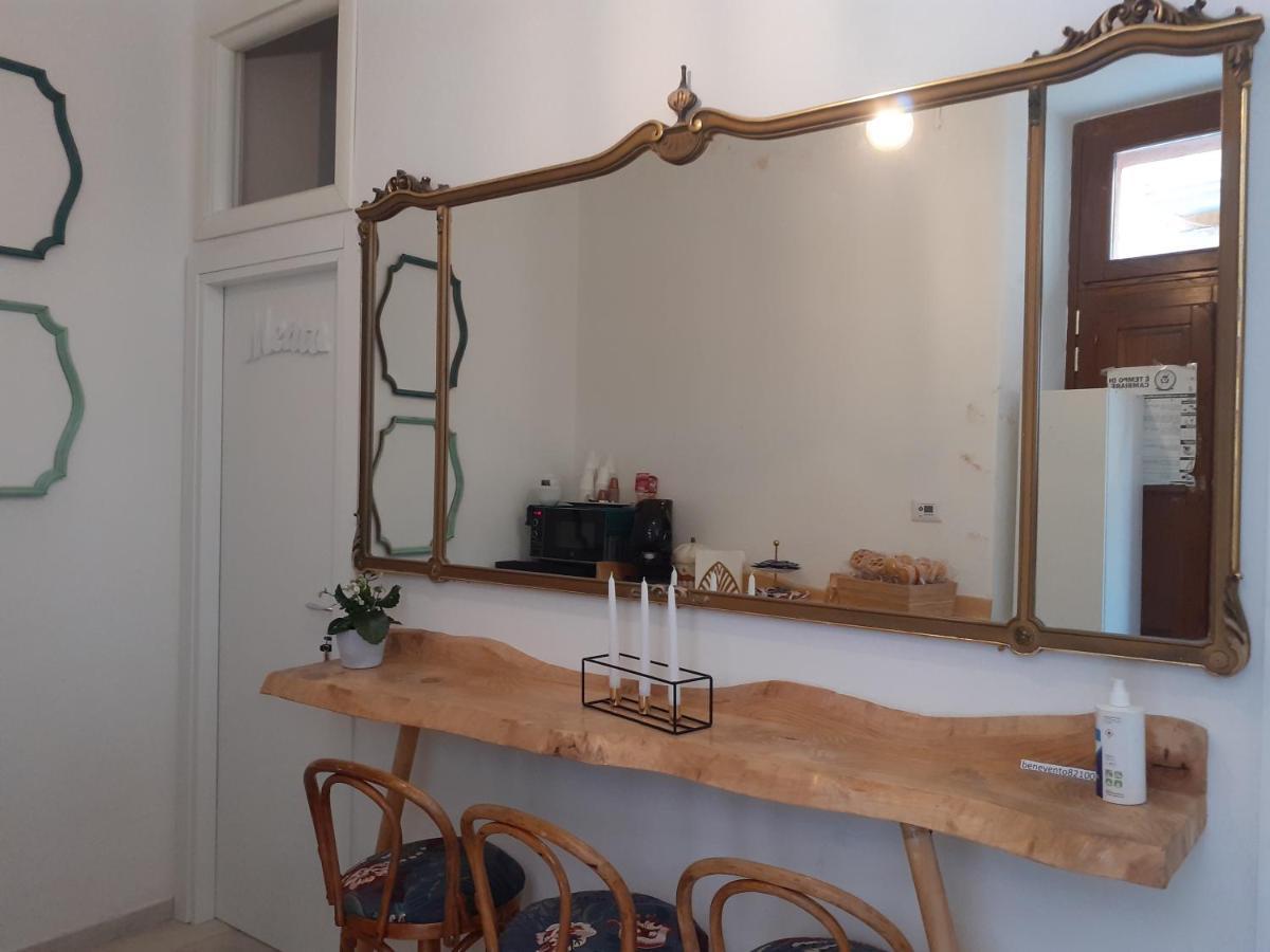 Arco Del Sacramento Casa Vacanze Беневенто Экстерьер фото
